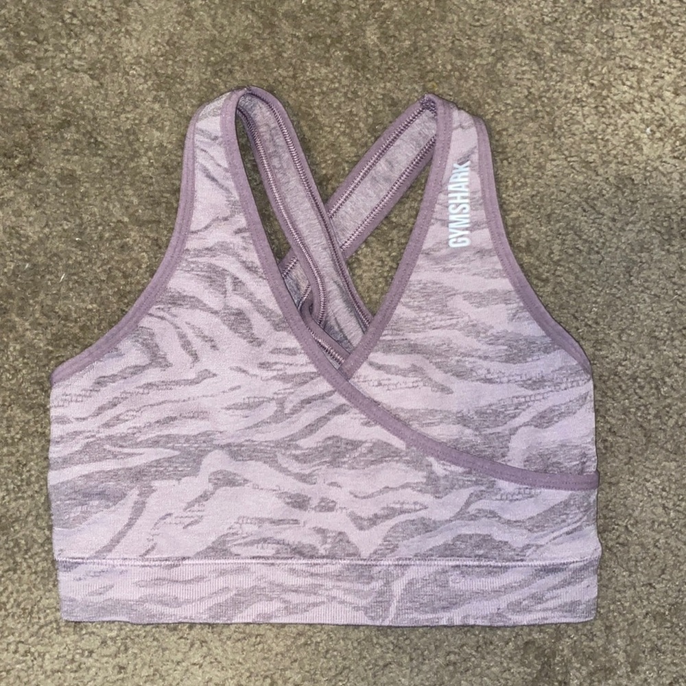 Women’s gym shark sports bra. Worn a few times.